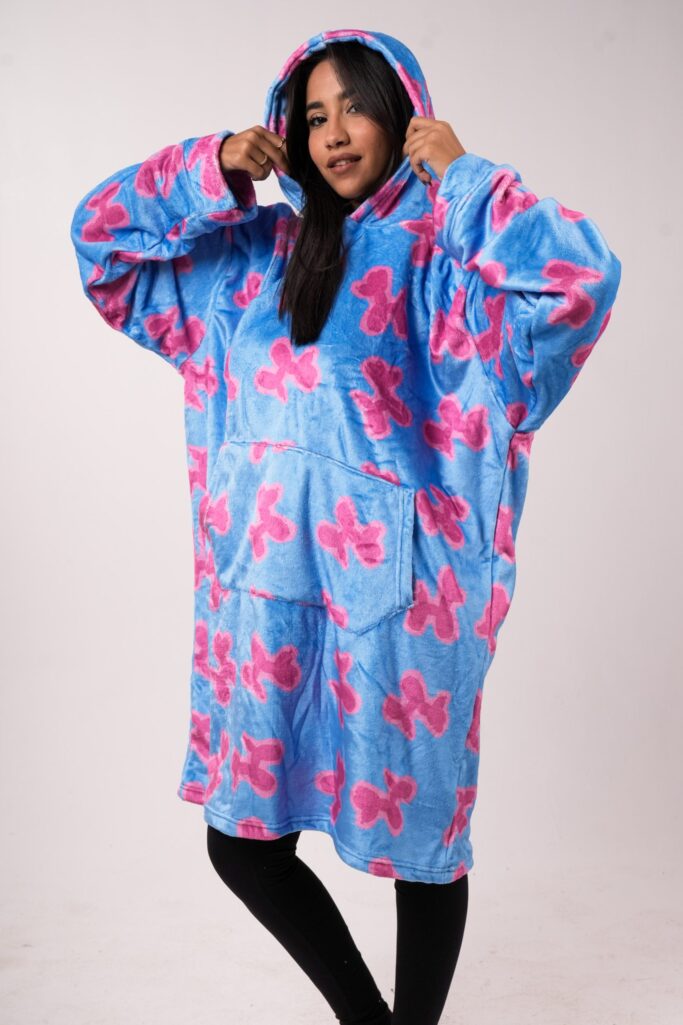 PawBalloon Hoodie Blanket