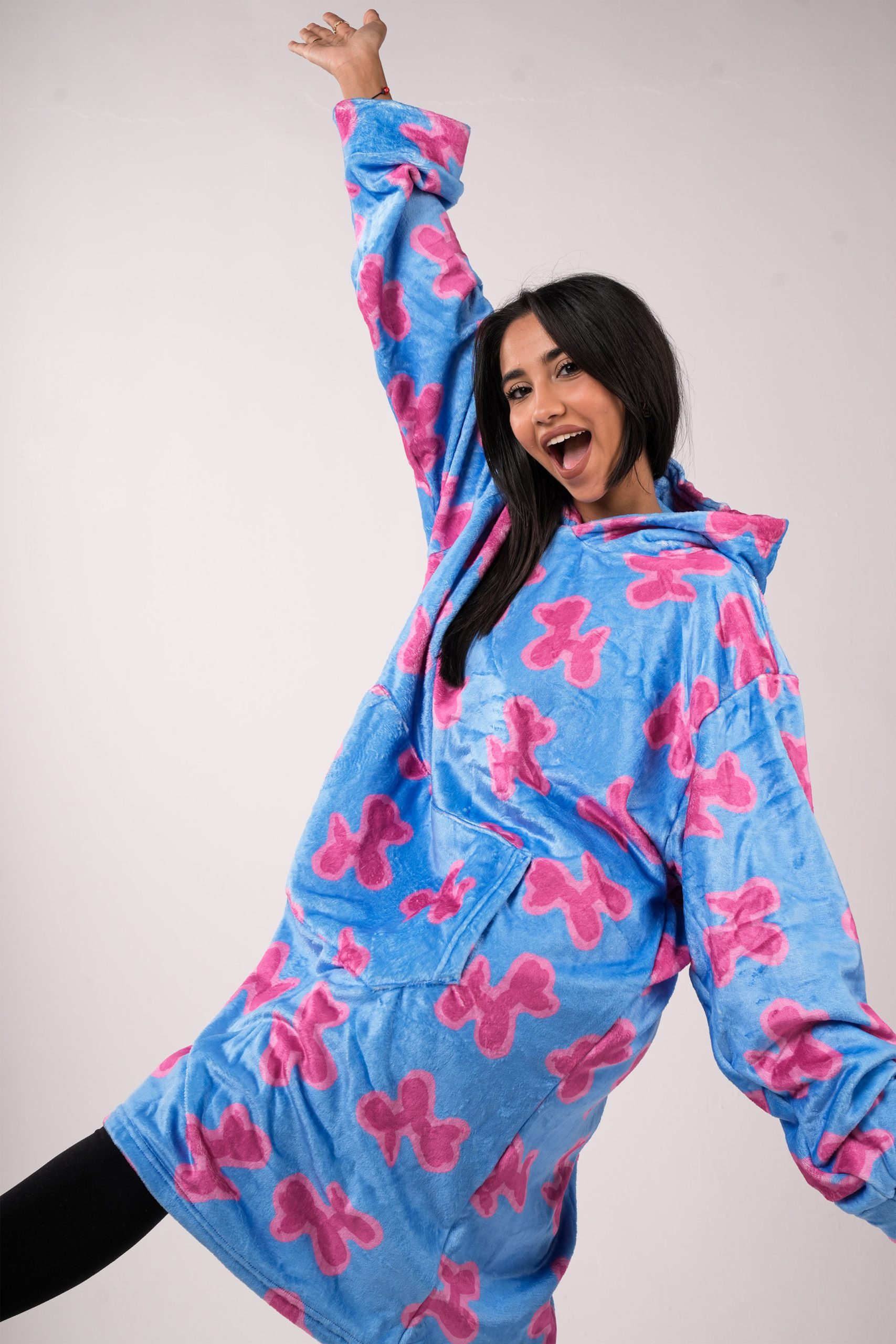 PawBalloon Hoodie Blanket - Image 7