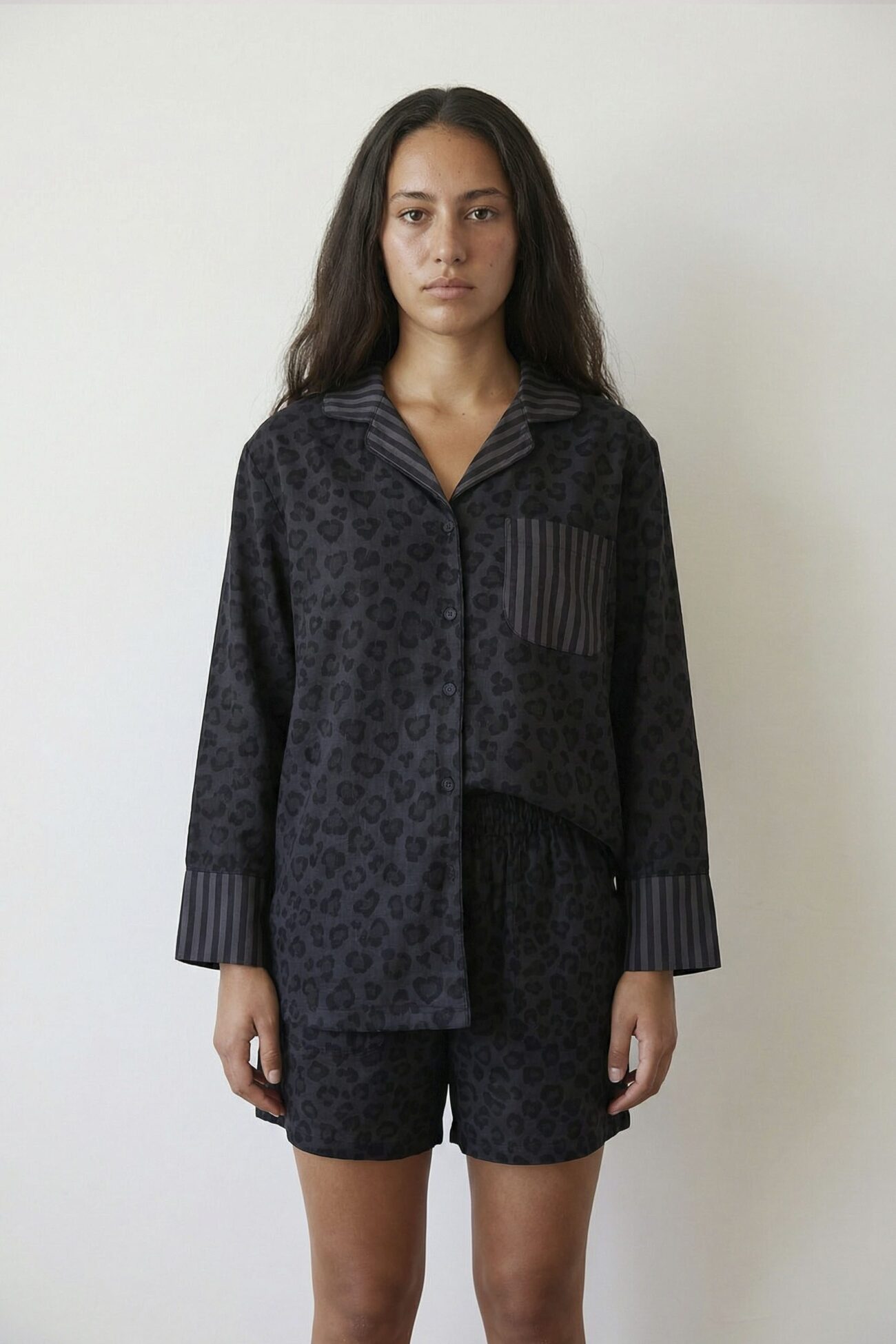 Black Leo Linen Pajama