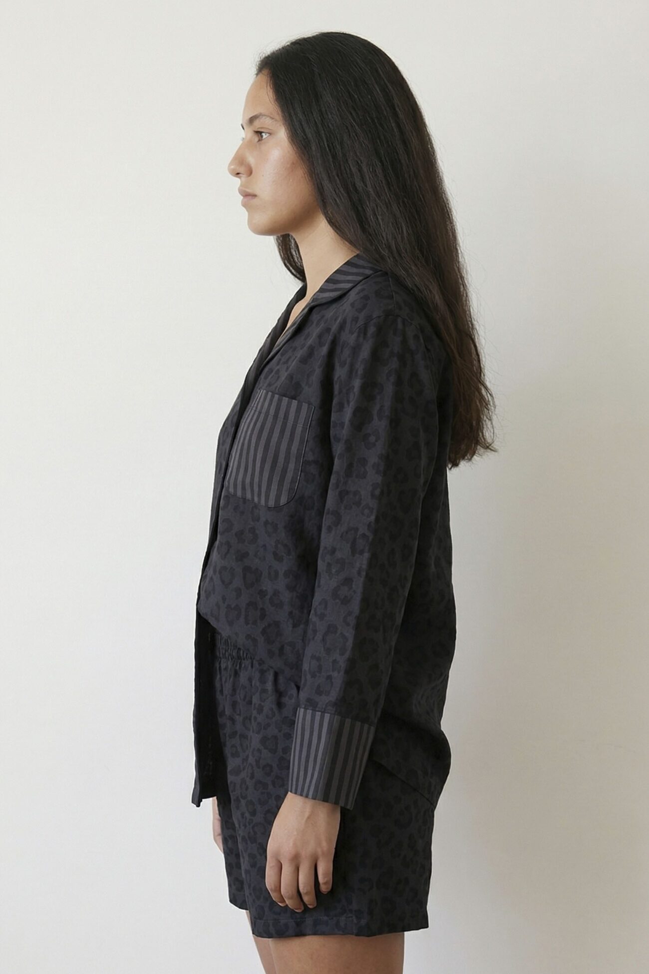Black Leo Linen Pajama